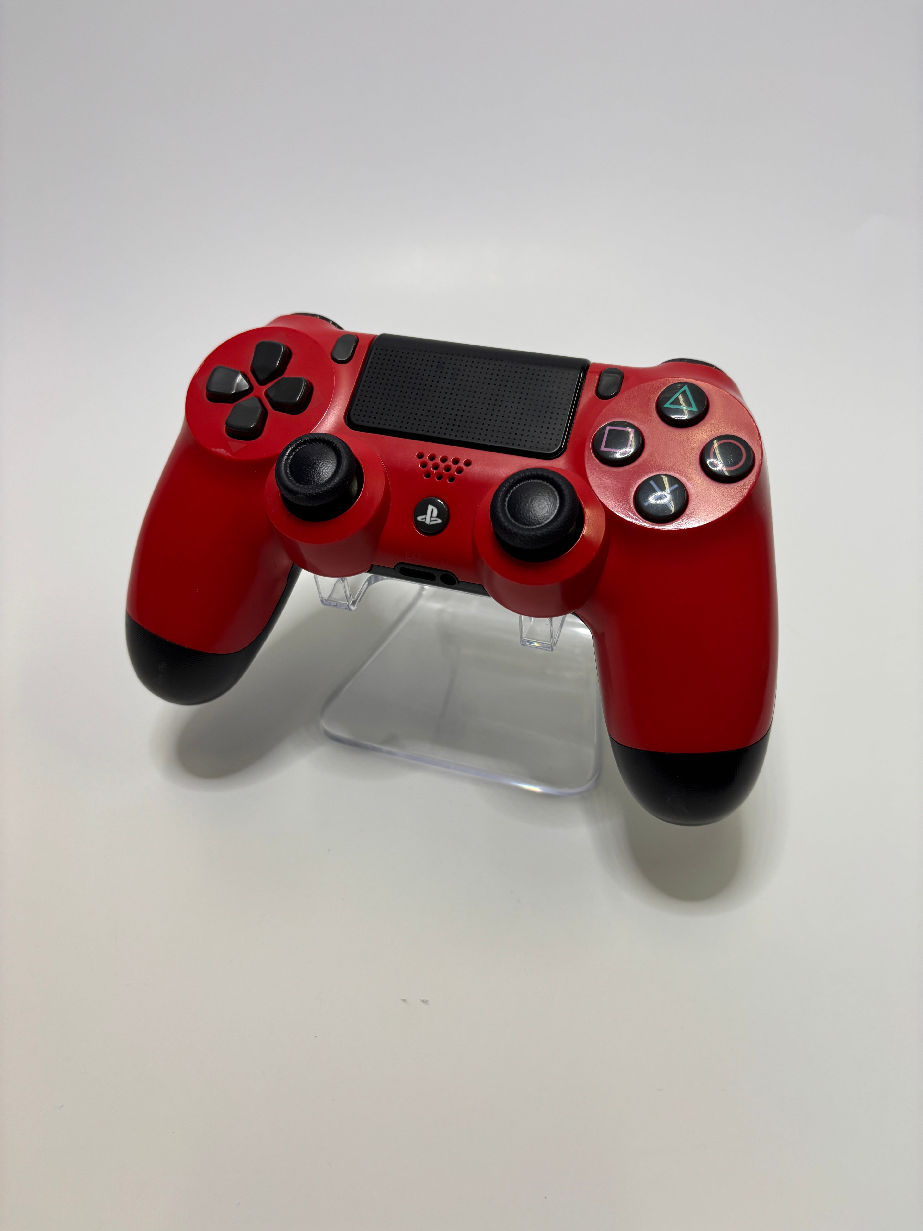 #Magma Red