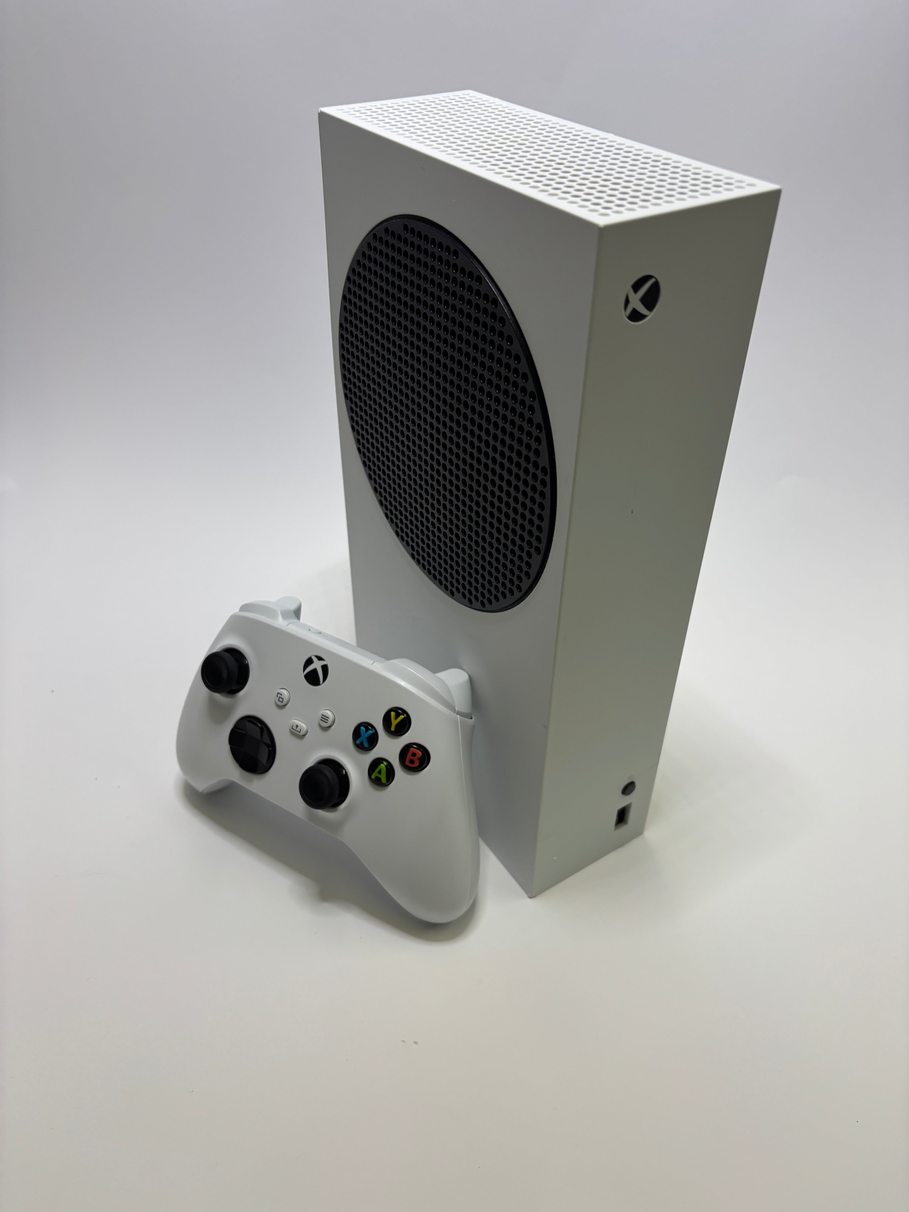 Xbox Series S Console with Controller — White