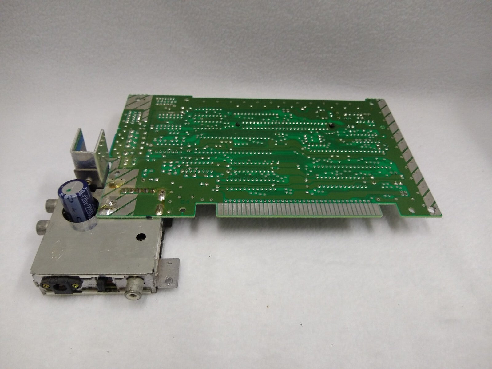 NES Console - Motherboard with RFU