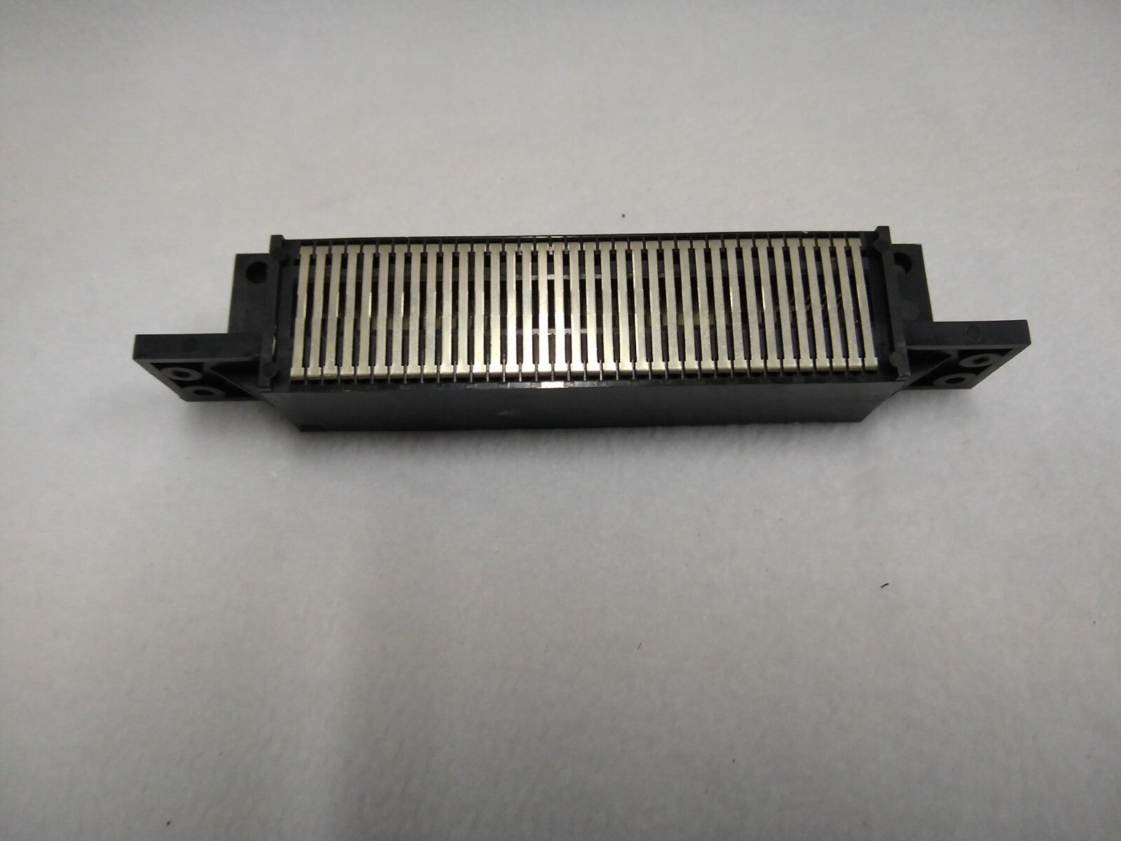 NES Console - 72 Pin Connector